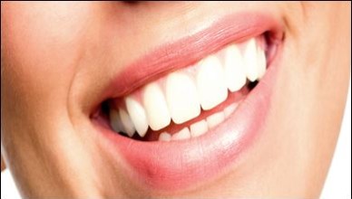 Fluoryzowanie zębów w szkołach